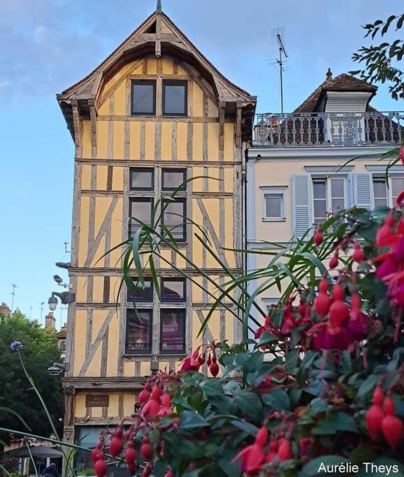 Le Clos Guivet Troyes Exterior photo